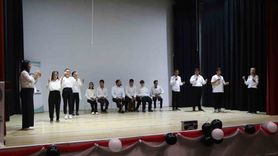 Söke'de özel öğrencilerin gösterileri ayakta alkışlandı