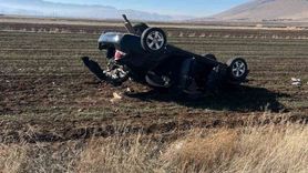 Şuhut'ta şarampole devrilen otomobilde 2 kişi yaralandı