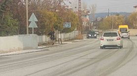 Van Tuşba'da Kısa Süreli Dolu Kent Merkezini Beyaza Bürüdü