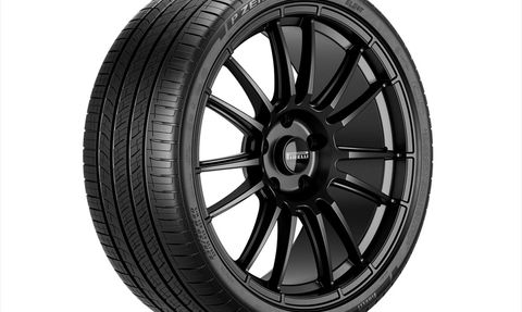 Pirelli Yeni P Zero MS Dört Mevsim Lastiğini Piyasaya Sürdü