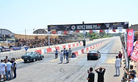 Antalya'da Heyecan Dolu Oto Drag Yarışları Başladı