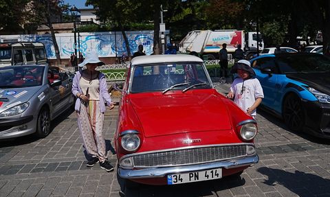 Doğu-Batı Dostluk ve İpek Yolu Rallisi İstanbul'dan Start Aldı