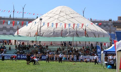 Gaziantep'te Aşırtmalı Aba Güreşi Türkiye Şampiyonası Başladı