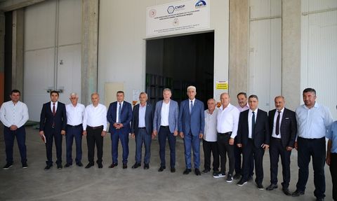 Güldal'dan Malatya Kuru Kayısı Üreticilerine Destek Mesajı