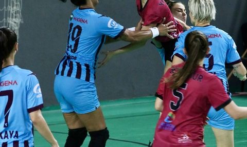 Hentbol Kadınlar Süper Lig’de Adasokağı İlk Galibiyetini Aldı