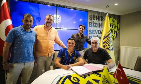 MKE Ankaragücü, Renat Dadashov'u Transfer Etti