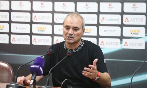 Şanlıurfaspor, Ümraniyespor'u 3-1'le Geçti: Erkan Sözeri'nin Açıklamaları