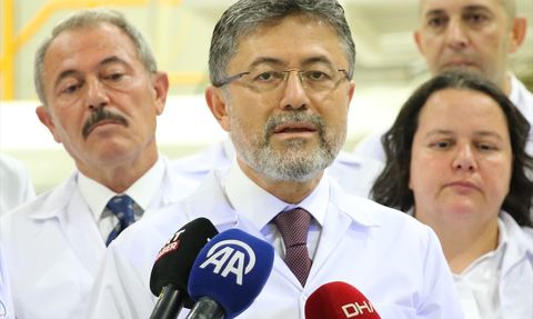 Süt Üretimi ve Regülasyon Üzerine Açıklamalarda Bulunan Bakan Yumaklı