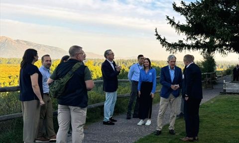 TCMB Başkanı Karahan ve Fed Başkanı Powell, Jackson Hole'de Görüştü