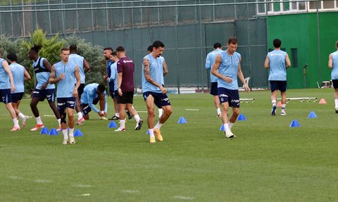 Trabzonspor, Rapid Wien Maçı Hazırlıklarını Tamamladı