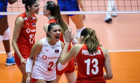 Türkiye 20 Yaş Altı Kadın Voleybol Takımı Avrupa Şampiyonu oldu