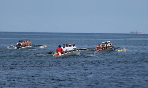 Türkiye Deniz Küreği Şampiyonası Rize'de Gururla Tamamlandı