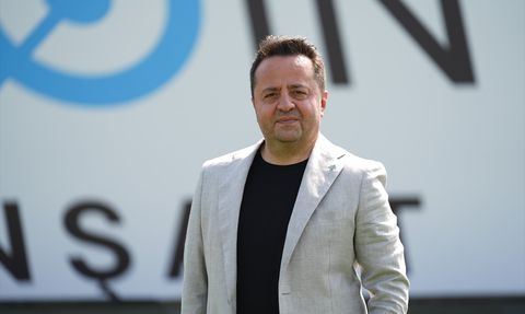 Ümraniyespor ve Mesut Özil'den Altyapı Hamlesi