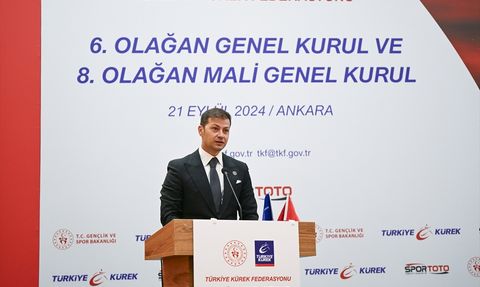 Erhan Ertürk Türkiye Kürek Federasyonu Başkanlığına Yeniden Seçildi