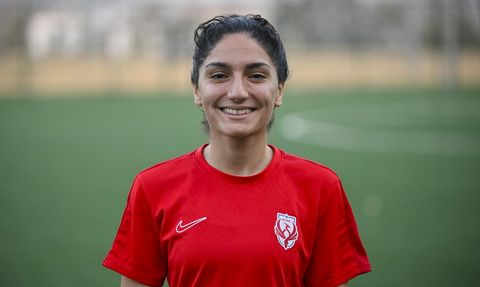 FOMGET'in Genç Kadın Futbolcuları: Aile Desteğinin Gücü