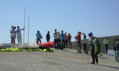 Gaziantep'te Yamaç Paraşütü Festivali Coşkuyla Başladı