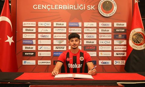 Gençlerbirliği Mustafa Eren Gençel ile Profesyonel Sözleşme İmzaladı