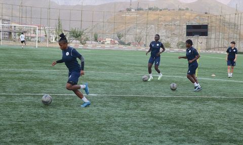 Hakkarigücü Kadın Futbol Takımı, Yeni Sezona İddialı Başlıyor
