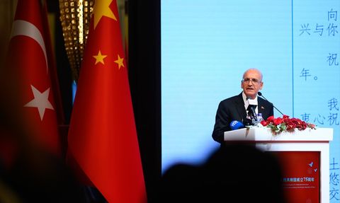Hazine ve Maliye Bakanı Mehmet Şimşek'in Çin Ziyareti ve İlişkiler Üzerine Açıklamaları
