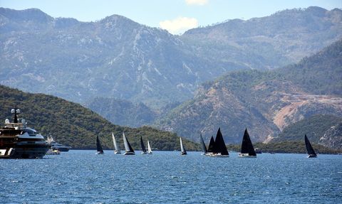 Marmaris'te 17. Uluslararası Channel Regatta Yelkenli Yat Yarışları Başladı