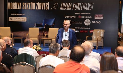 Sakarya'da Mobilya Sektörü Zirvesi Gerçekleştirildi