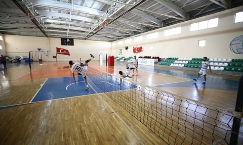 Solhan Ayak Tenisi Takımı Dünya Şampiyonası'na Hazırlanıyor