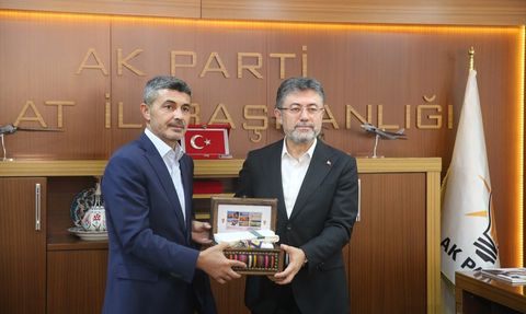 Tarım ve Orman Bakanı İbrahim Yumaklı'dan Tokat'ta Üzüm Hasadı