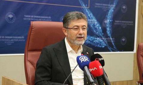 Tarım ve Orman Bakanı Yumaklı, Tokat'ta Tarım Sektörüyle Buluştu