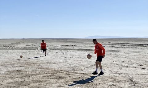 Ampute Milli Takımı Kuraklığı Görmek İçin Seyfe Gölü'nde Antrenman Yaptı