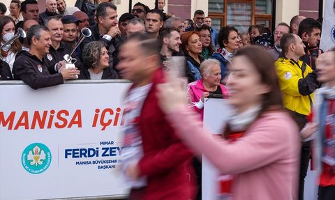 CHP Genel Başkanı Özgür Özel, Yenidoğan Çetesi Soruşturmasını Değerlendirdi