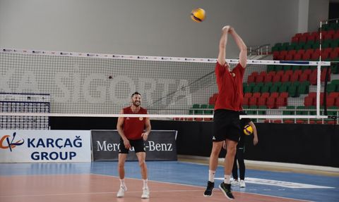 Cizre Belediyespor, Arkas Spor Maçına Hazırlanıyor