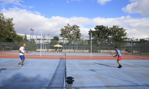 Doktor Tenisçi Mert Ali Karadağ Milli Takım Hedefiyle Antrenman Yapıyor
