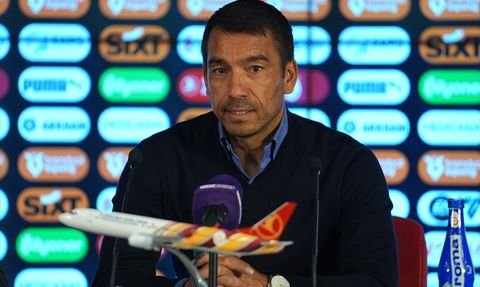 Giovanni Van Bronckhorst'tan Duran Top Eleştirisi