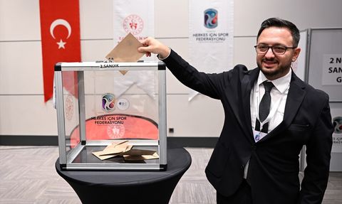 Kerim Çomoğlu, Türkiye Herkes İçin Spor Federasyonu Başkanlığına Yeniden Seçildi