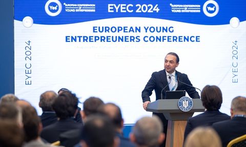 Romanya'da Genç Girişimciler Konferansı Gerçekleşti