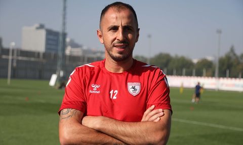 Samsunspor Kaptanı Zeki Yavru: "Öncelikle Ligi Güvenli Bir Yerde Bitirmek İstiyoruz"