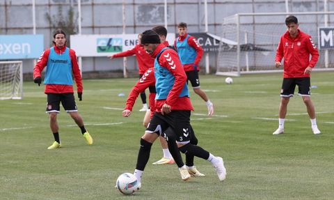 Sivasspor, Adana Demirspor Maçına Hazırlanıyor