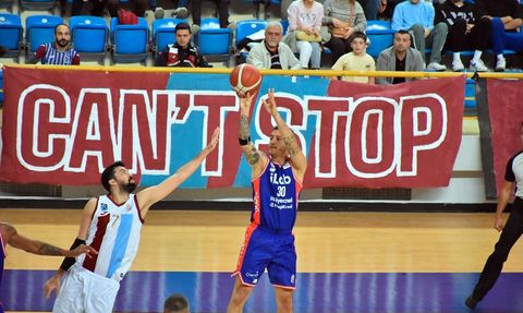 Trabzonspor, iLab Basketbol'u 89-77 ile Geçti
