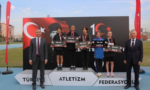 10 Kasım Atatürk'ü Anma Koşusu Ankara'da Gerçekleşti