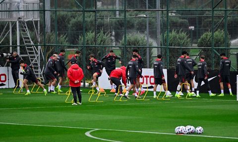 A Milli Futbol Takımı Galler Maçına Hazırlanıyor
