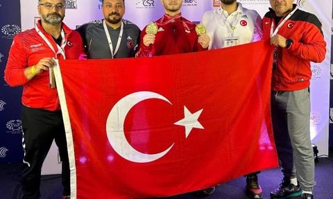 Kerem Kurnaz Avrupa Halter Şampiyonu