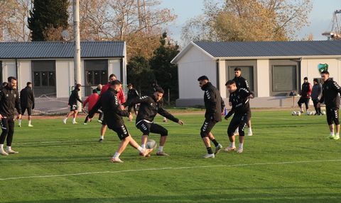 Kocaelispor, Adanaspor Hazırlıklarını Sürdürüyor