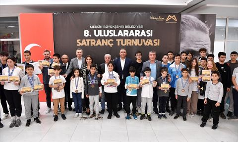 Mersin'de 8. Uluslararası Satranç Turnuvası Tamamlandı