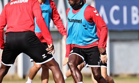 Sivasspor Kasımpaşa Maçına Hazırlanıyor
