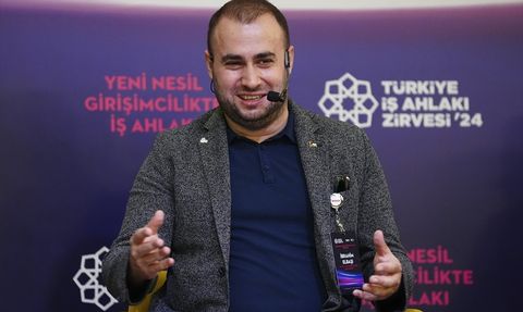 Türkiye İş Ahlakı Zirvesi'nde Ahlak Vurgusu Öne Çıktı