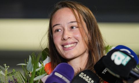 Zeynep Sönmez'in Büyük Başarısı: Merida Açık Kadınlar Tenis Turnuvası Şampiyonu