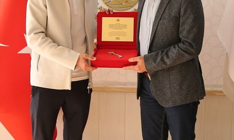 2024 Dünya Superbike Şampiyonu Toprak Razgatlıoğlu'na Alanya'da Onur