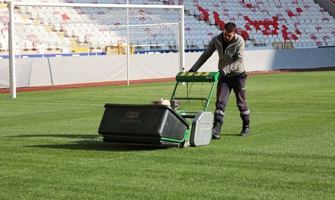BG Grup 4 Eylül Stadı'nda Hazırlıklar Tüm Hızıyla Sürüyor