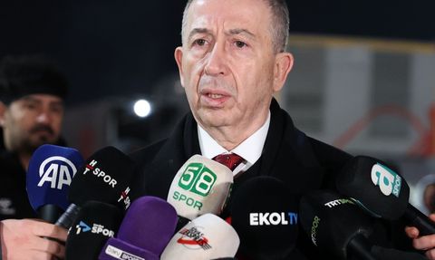 Galatasaray İkinci Başkanı Öztürk'ün Hakem Eleştirileri