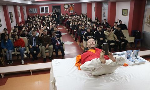 Sefa Yurtkölesi'nin Öğrencilere İlham Veren Başarı Hikayesi